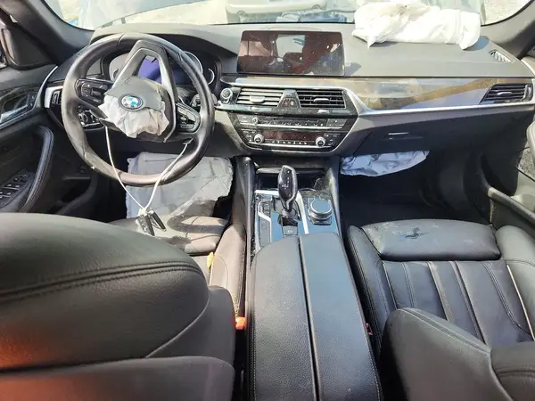 WBAJE5C52KWE66457 2019 BMW 5ER - Image 8
