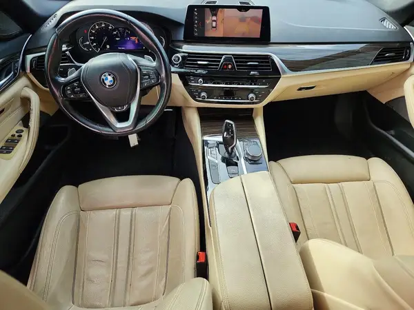 WBAJE5C52KWE66748 2019 BMW 5ER - Image 8