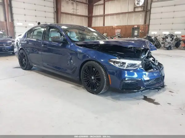 WBAJE5C52KWW10554 2019 BMW 5ER - Image 1