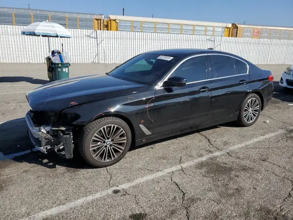 WBAJE5C52KWW22235 2019 BMW 5ER - Image 1