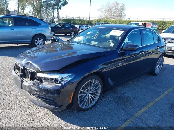 WBAJE5C53JG918048 2018 BMW 5ER - Image 2