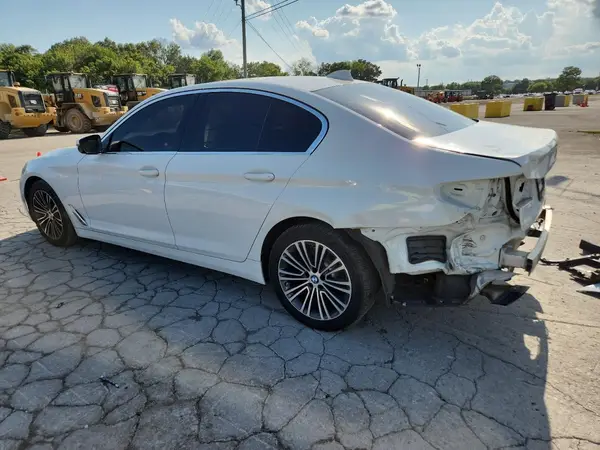 WBAJE5C53KBM77018 2019 BMW 5ER - Image 2