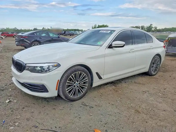 WBAJE5C53KWE66628 2019 BMW 5ER - Image 1
