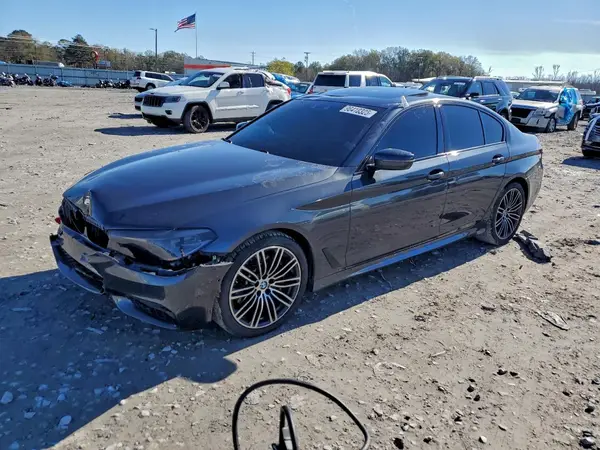 WBAJE5C53KWW21868 2019 BMW 5ER - Image 1