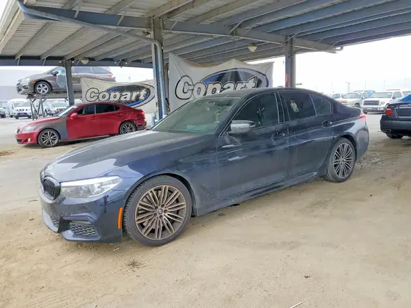 WBAJE5C53KWW31638 2019 BMW 5ER - Image 1