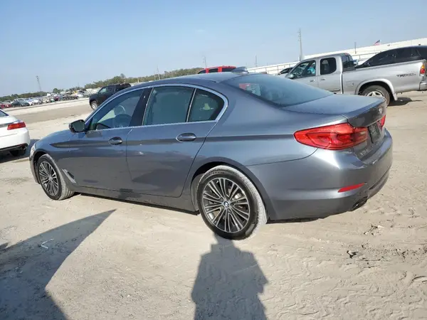 WBAJE5C53KWW38184 2019 BMW 5ER - Image 2