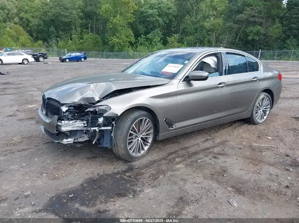 WBAJE5C54JG918141 2018 BMW 5ER - Image 2