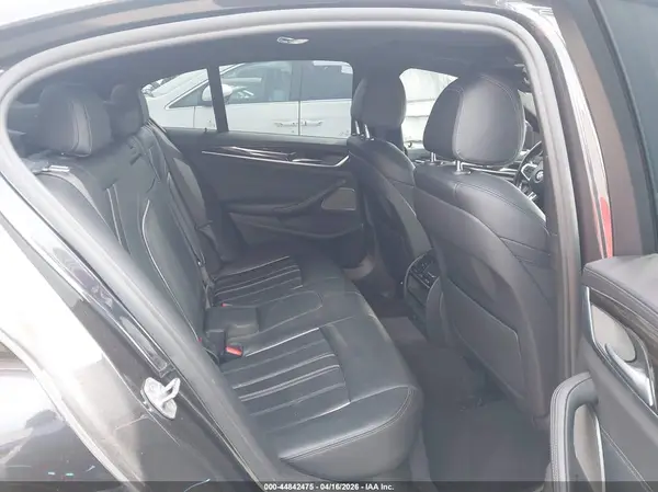 WBAJE5C54JG918768 2018 BMW 5ER - Image 8