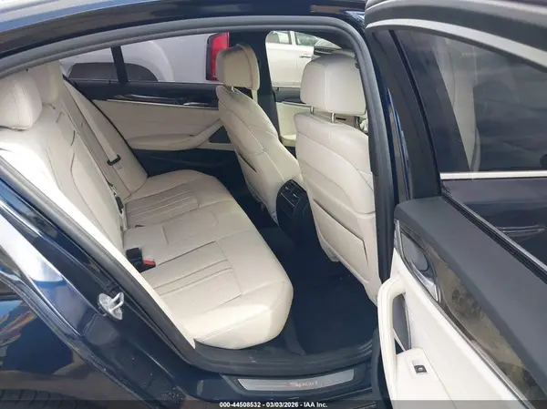 WBAJE5C54JWA95364 2018 BMW 5ER - Image 8
