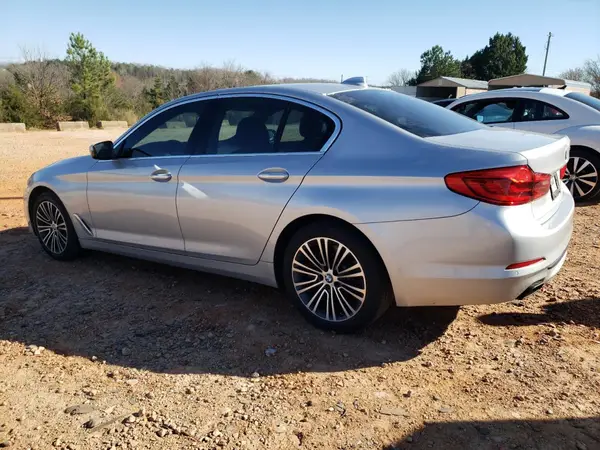 WBAJE5C54JWA97745 2018 BMW 5ER - Image 2