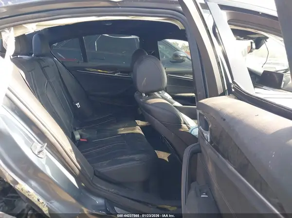WBAJE5C54KWE66184 2019 BMW 5ER - Image 8