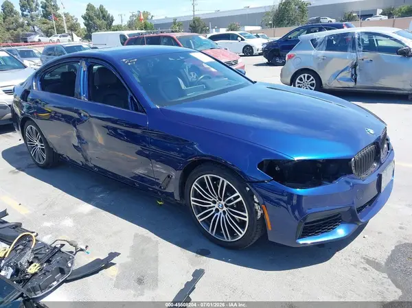 WBAJE5C54KWW39781 2019 BMW 5ER - Image 1