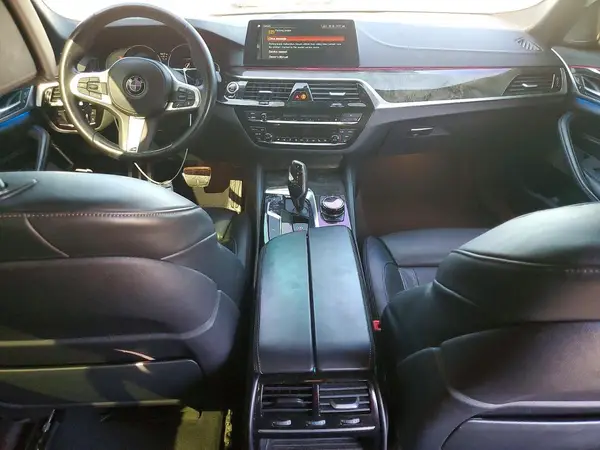WBAJE5C55JG918620 2018 BMW 5ER - Image 8