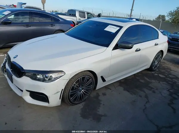 WBAJE5C55JWA94711 2018 BMW 5ER - Image 2