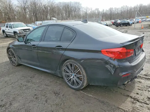 WBAJE5C55JWA96748 2018 BMW 5ER - Image 2