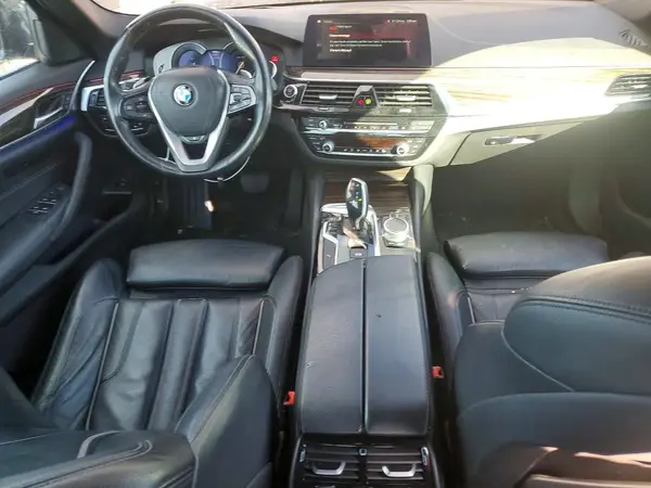 WBAJE5C55JWA97835 2018 BMW 5ER - Image 8