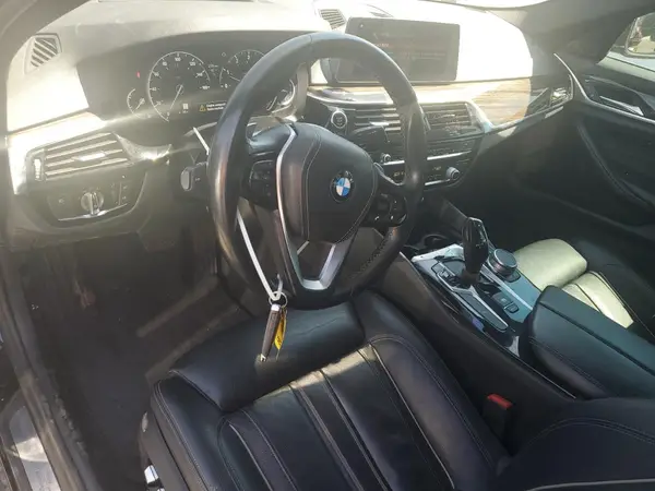 WBAJE5C55JWA98502 2018 BMW 5ER - Image 8