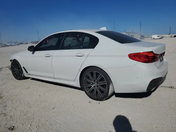 WBAJE5C55KWA98811 2019 BMW 5ER - Image 2