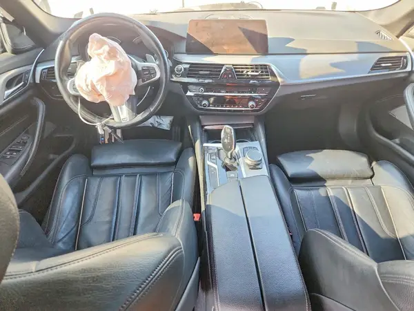 WBAJE5C55KWE66372 2019 BMW 5ER - Image 8