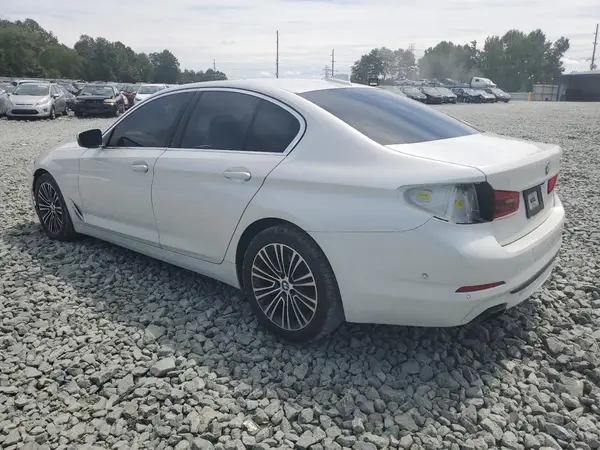 WBAJE5C55KWE66470 2019 BMW 5ER - Image 2