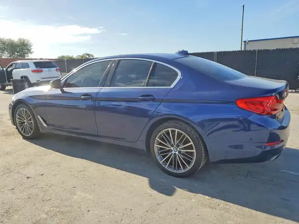 WBAJE5C55KWW06353 2019 BMW 5ER - Image 2