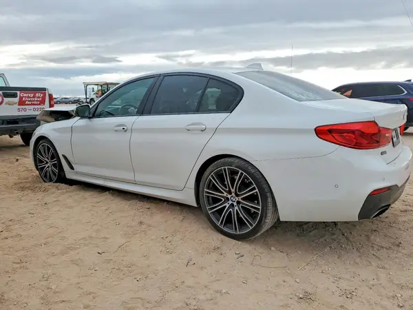 WBAJE5C55KWW18129 2019 BMW 5ER - Image 2