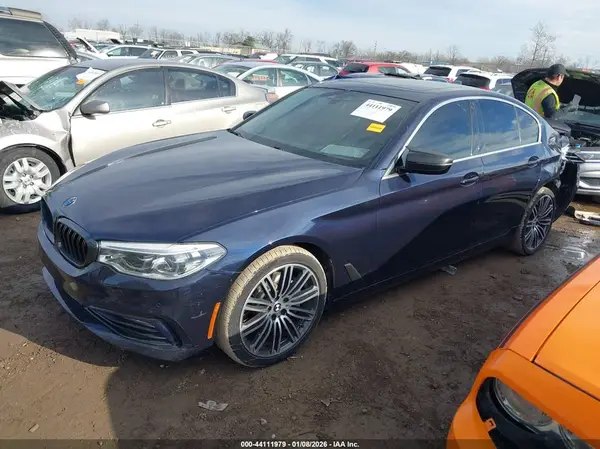 WBAJE5C56JWA93664 2018 BMW 5ER - Image 2