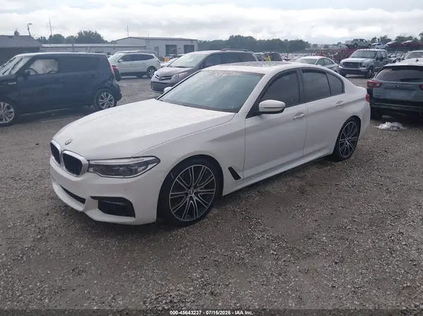 WBAJE5C56JWA94703 2018 BMW 5ER - Image 2