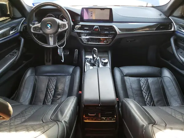 WBAJE5C56JWA96452 2018 BMW 5ER - Image 8