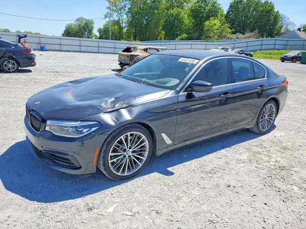 WBAJE5C56KWW06393 2019 BMW 5ER - Image 1