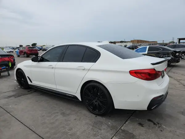WBAJE5C56KWW10508 2019 BMW 5ER - Image 2