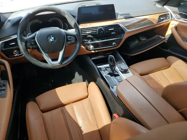 WBAJE5C56KWW17040 2019 BMW 5ER - Image 8