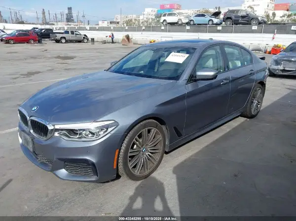 WBAJE5C56KWW40513 2019 BMW 5ER - Image 2