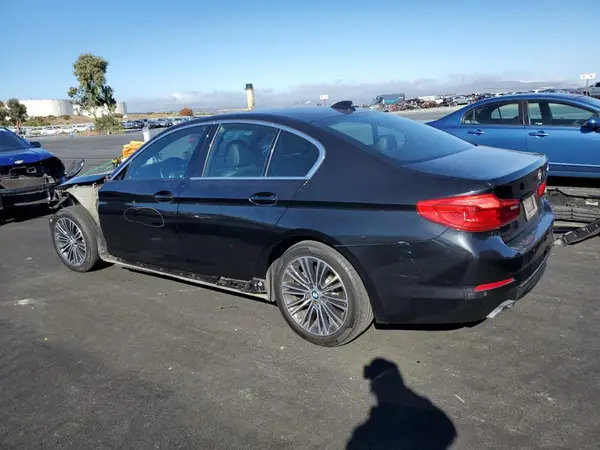 WBAJE5C57KBM76972 2019 BMW 5ER - Image 2
