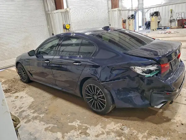 WBAJE5C58JG917610 2018 BMW 5ER - Image 2