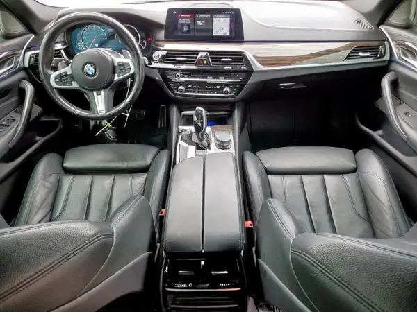 WBAJE5C58JG917669 2018 BMW 5ER - Image 8