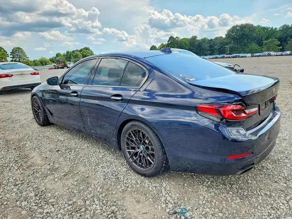 WBAJE5C58JG918580 2018 BMW 5ER - Image 2