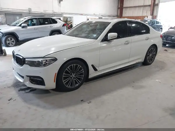 WBAJE5C58JWA95805 2018 BMW 5ER - Image 2
