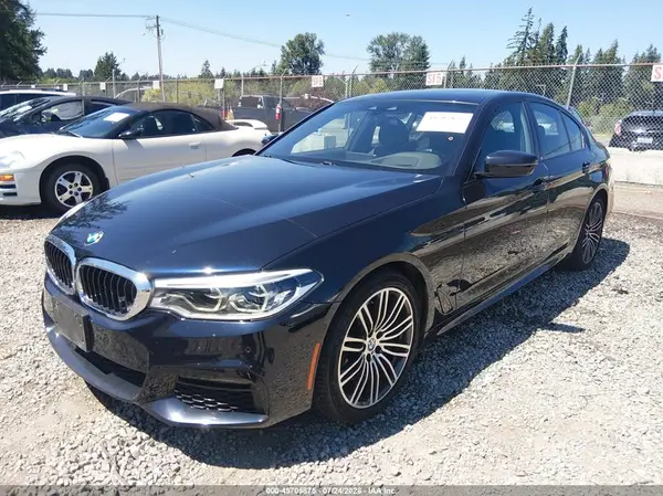 WBAJE5C58KWE66401 2019 BMW 5ER - Image 2