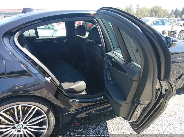 WBAJE5C58KWE66401 2019 BMW 5ER - Image 8