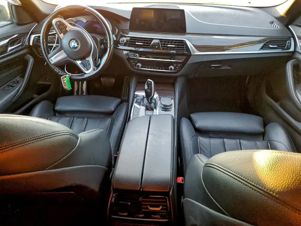 WBAJE5C58KWW17962 2019 BMW 5ER - Image 8