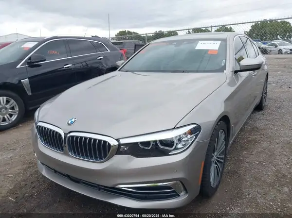 WBAJE5C58KWW19033 2019 BMW 5ER - Image 2