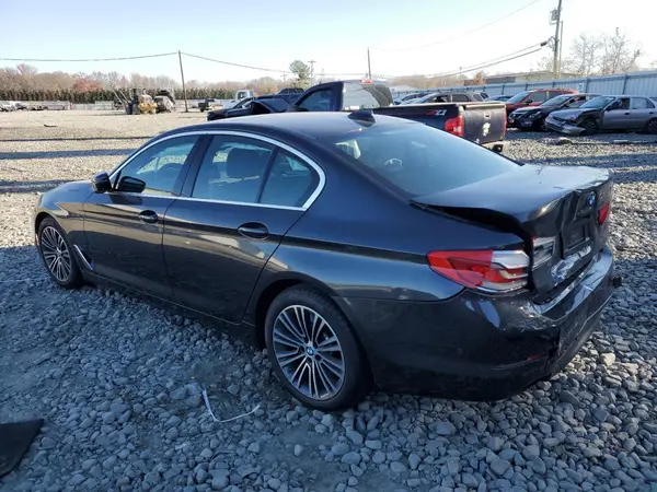 WBAJE5C58KWW22076 2019 BMW 5ER - Image 2