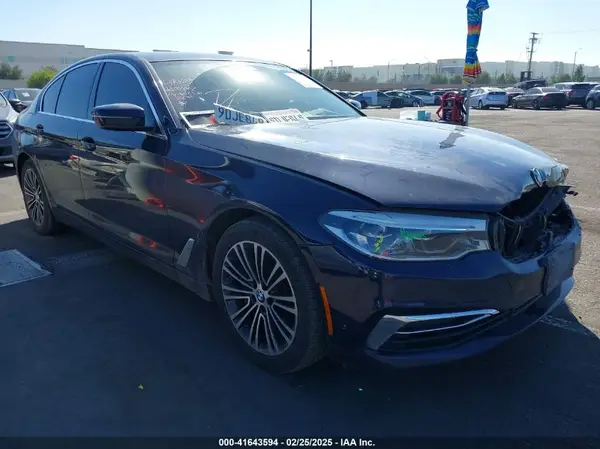 WBAJE5C58KWW23423 2019 BMW 5ER - Image 1