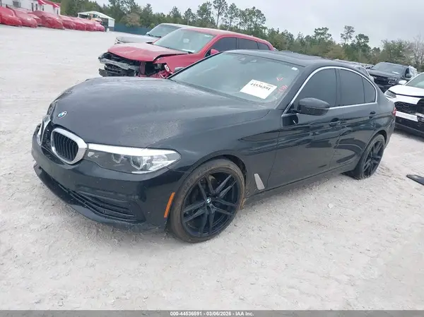 WBAJE5C58KWW28315 2019 BMW 5ER - Image 2