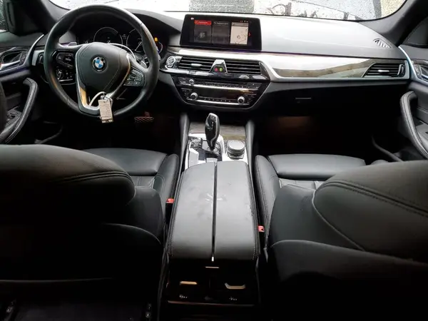 WBAJE5C59KWW17274 2019 BMW 5ER - Image 8