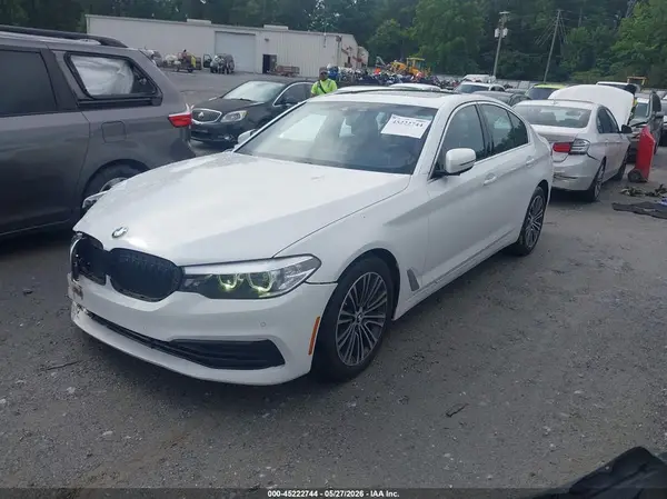 WBAJE5C59KWW40425 2019 BMW 5ER - Image 2