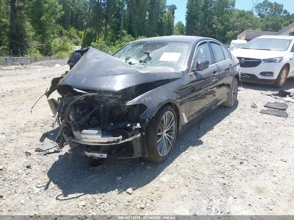 WBAJE5C5XJG918161 2018 BMW 5ER - Image 2