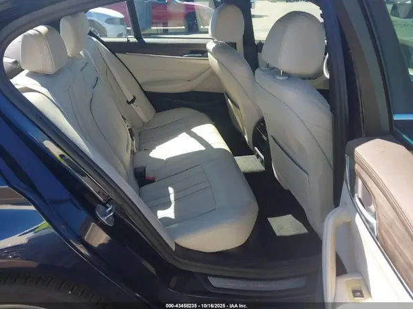 WBAJE5C5XJWA96096 2018 BMW 5ER - Image 8