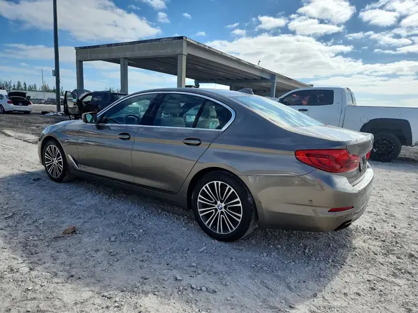 WBAJE5C5XKWE66061 2019 BMW 5ER - Image 2